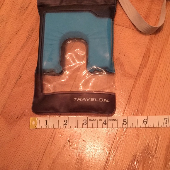 Eddie Bauer Travel On - Picture 7 of 7